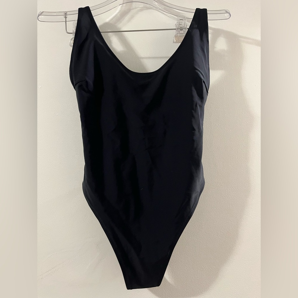 Old navy black one piece swim suit Small